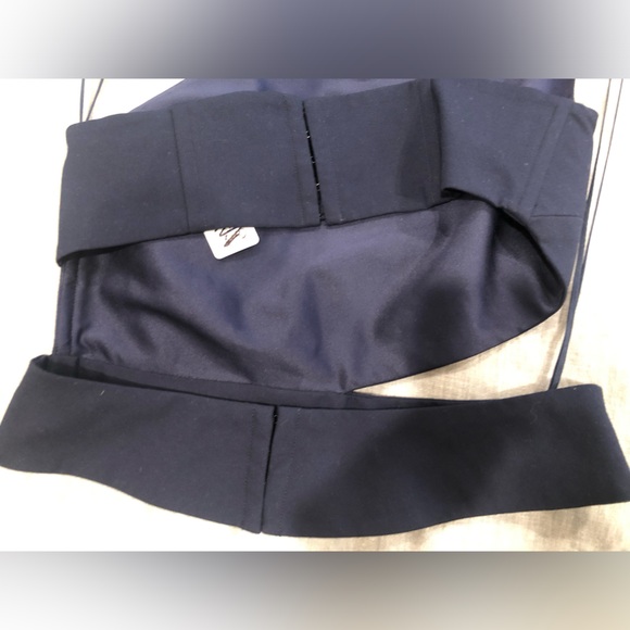 Top - Picture 5 of 5